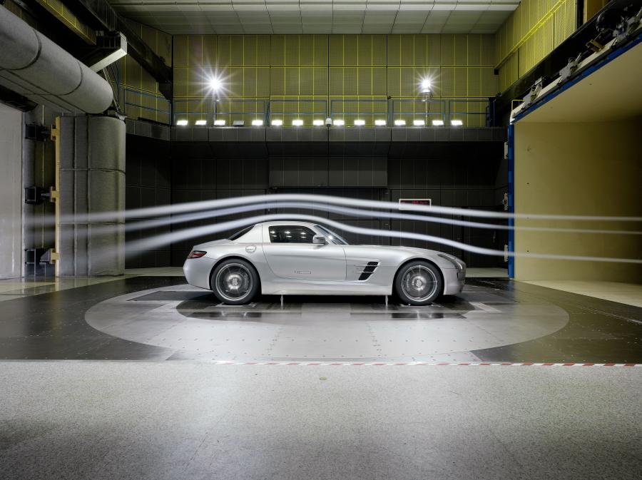  Mercedes-Benz SLS AMG 2010 года  (фото 196 из 526)